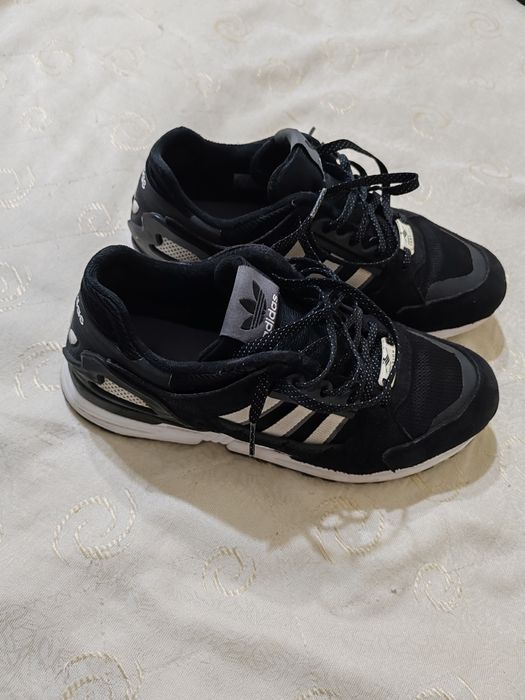 Маратонки  Adidas