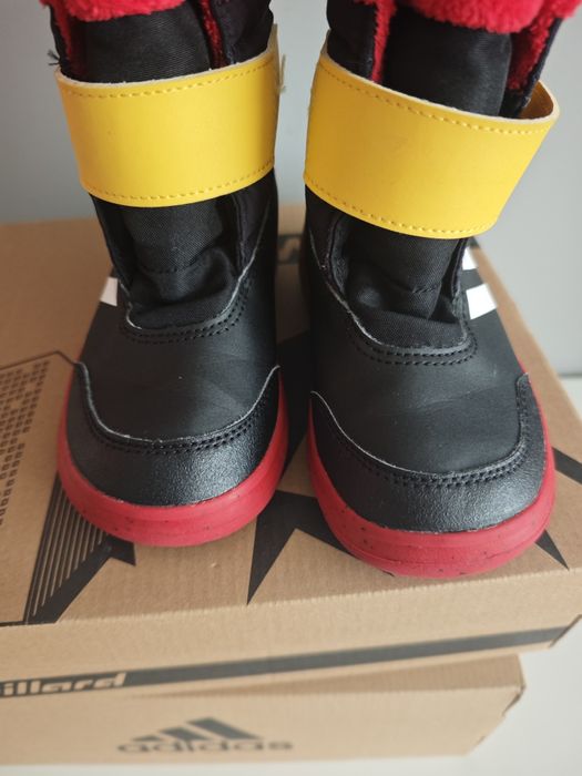 Детски ботушки Adidas