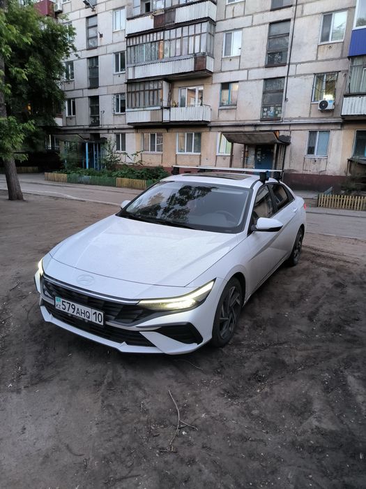 Продам машину Хендай элантра