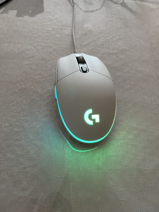 Мышь Logitech G102 Lightsync белый