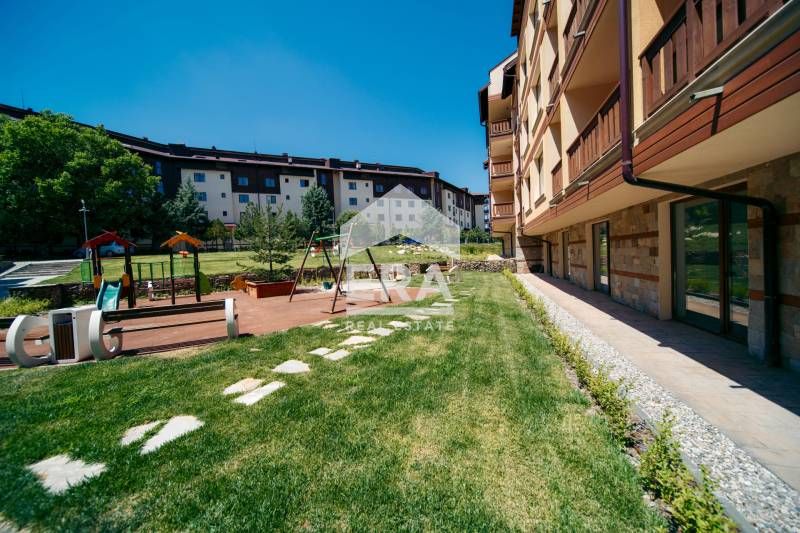 Апартаменти в луксозен жилищен комплекс в гр. Банско с гледка към план