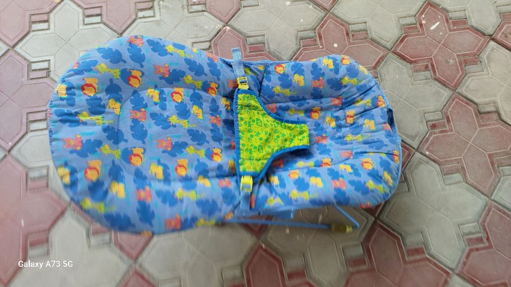 Кресло качалка для малыша