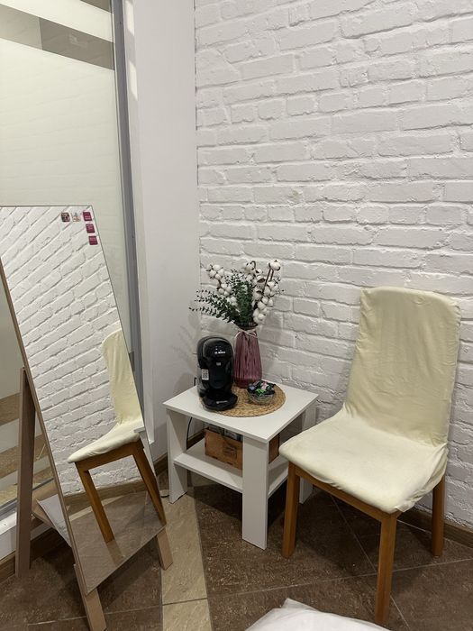 Напольное зеркало