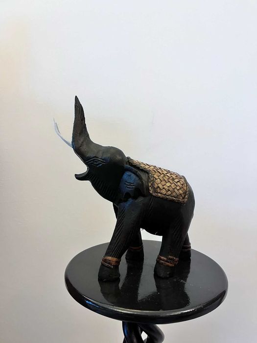 Set doua bibelouri statuete elefanti din lemn mari bibelou ieftini