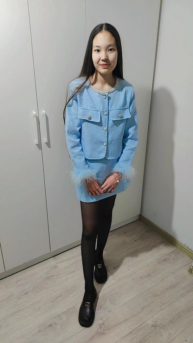 Твидовый костюм для девочки-подростка