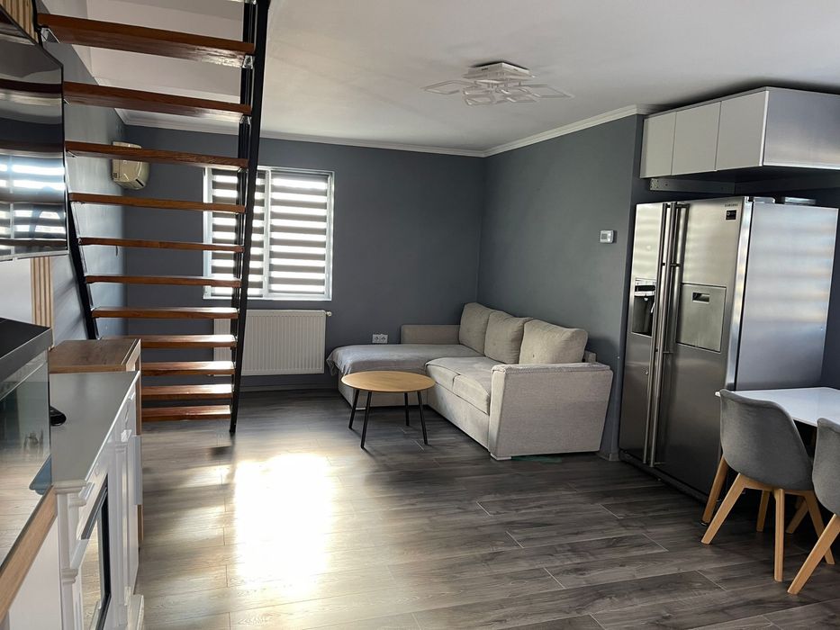 Vand apartament 2 dormitoare 2 bai 1 living cu bucatarie