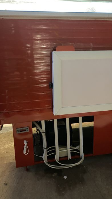 Vitrina ftigorifica orizontala pt lactate/mezeluri/carnuri