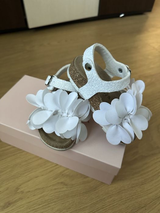 Monnalisa сандали