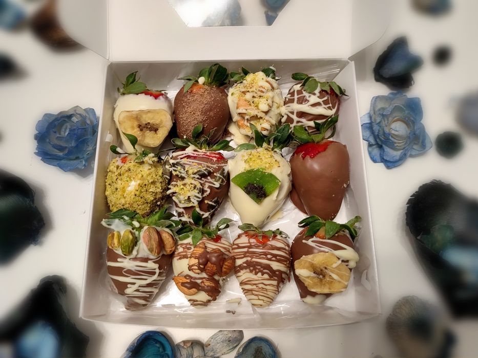 Шоколадови ягоди, подарък за любим човек