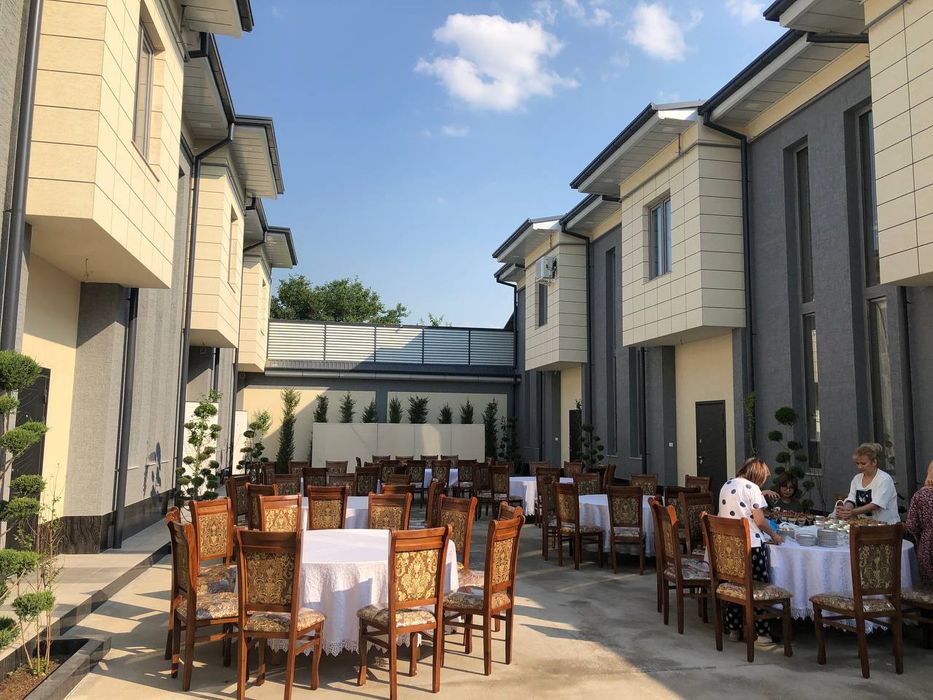 Prakat (arenda) stol stul