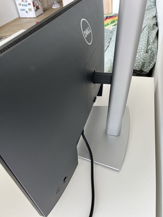 Монитор Dell P2422H - 24”, 1929 px - неизползван