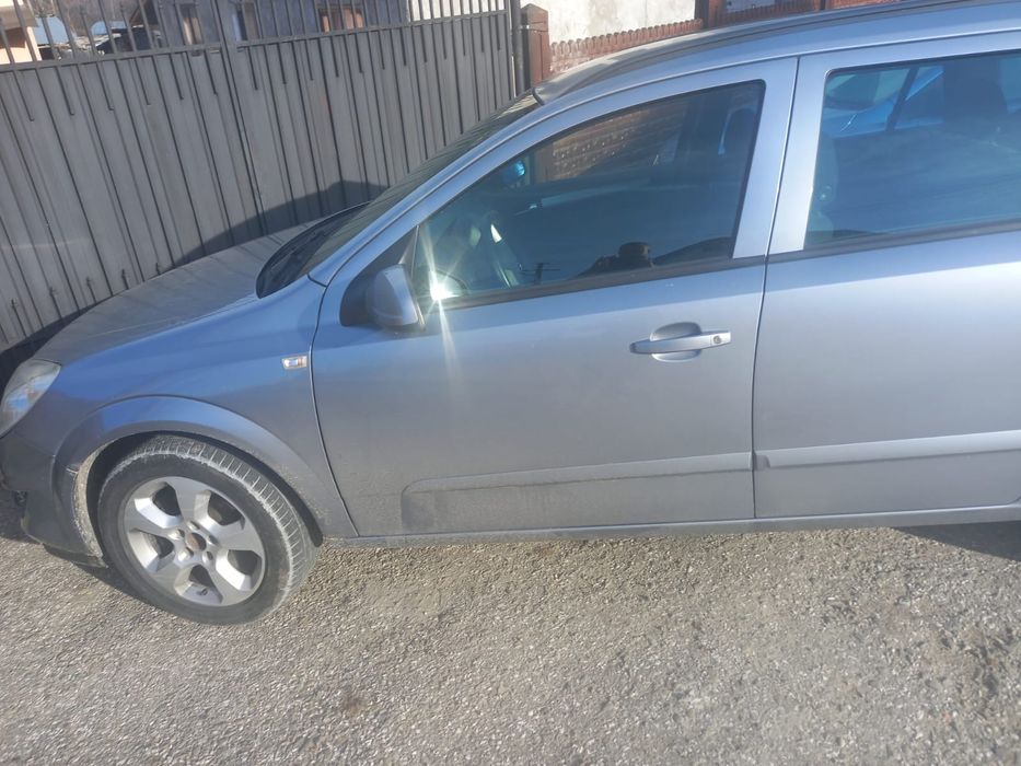 Vând Opel asta H 2007