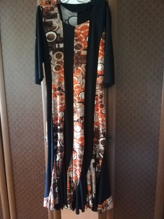 Продам нарядное платье