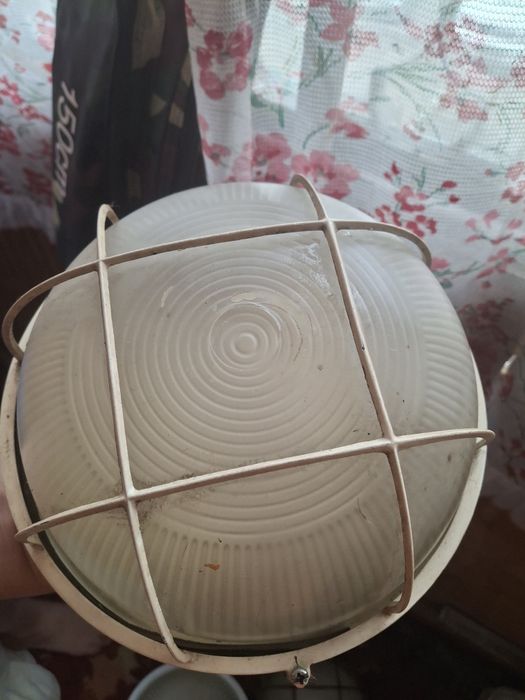 Плафоны уличные.