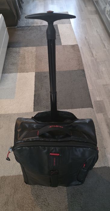 Куфар с колела Samsonite 55x38см.