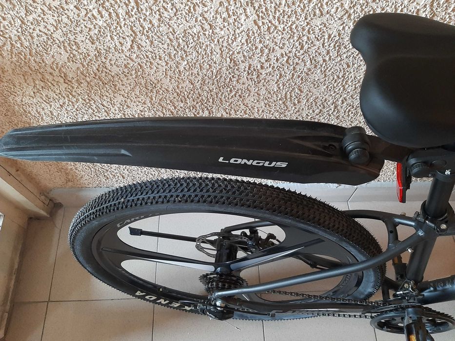 Чисто нов велосипед CARPAT Evolution MTB C27313M 27.5
