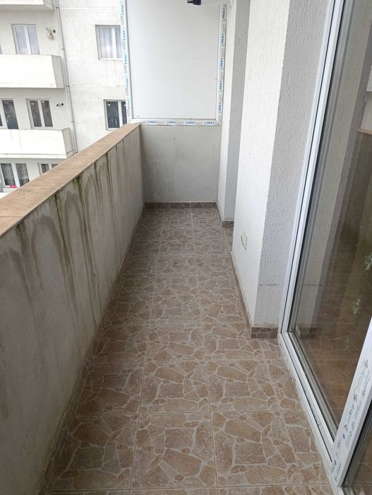 Închiriez garsonieră