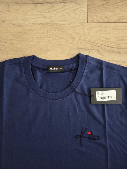 Tricou albastru Kiton cu logo brodat