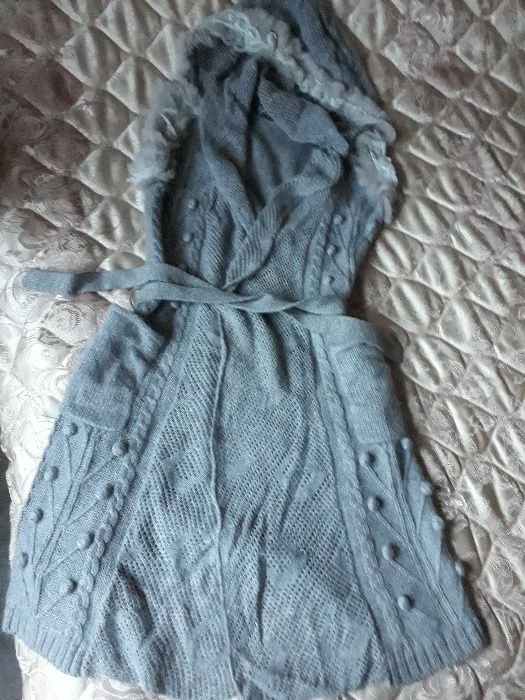 Елек зайче и плетиво