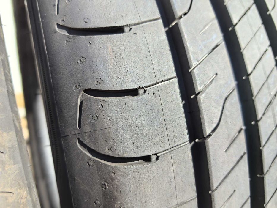 215/50/17 Гудиър ДОТ 2020 г - Като нови !