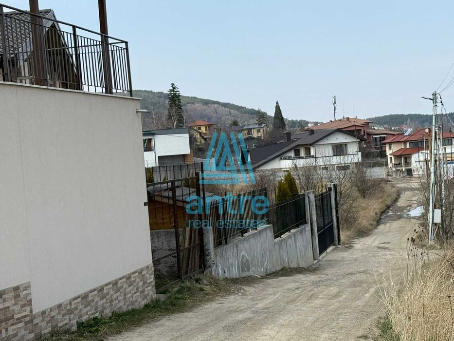 Два парцела в с. Бистрица