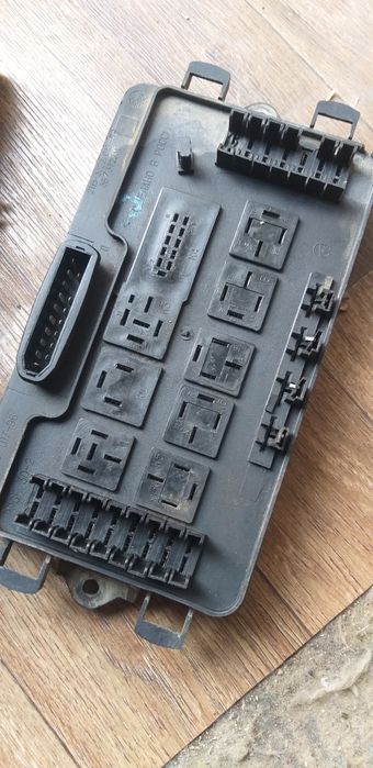 Блоки предохранителей