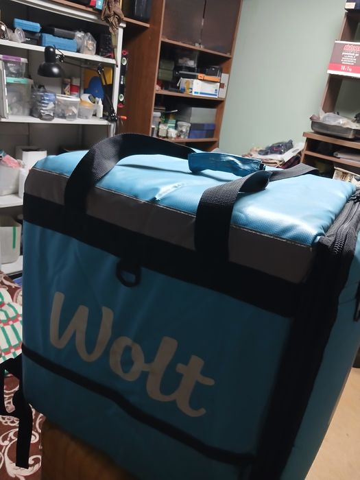 Продам сумку Wolt