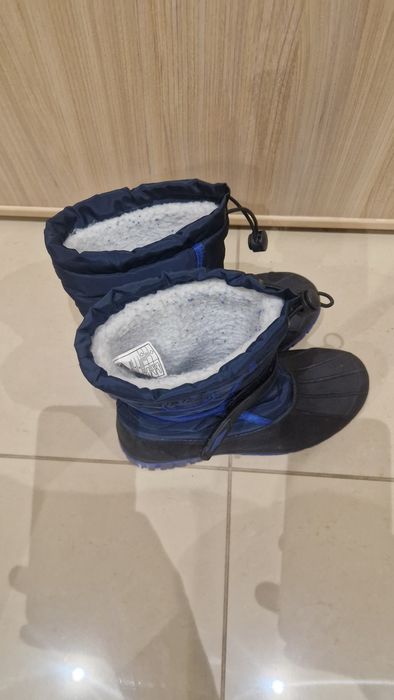 Ботуши за момче 30/31 и 32 номер