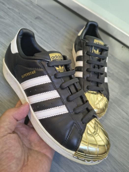 Adidasi originali Adidas Superstar Metal Toe mărimea 38.5