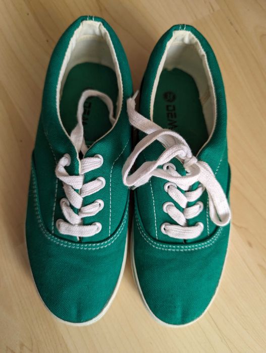 Дамски зелени кецове Demax 38 номер