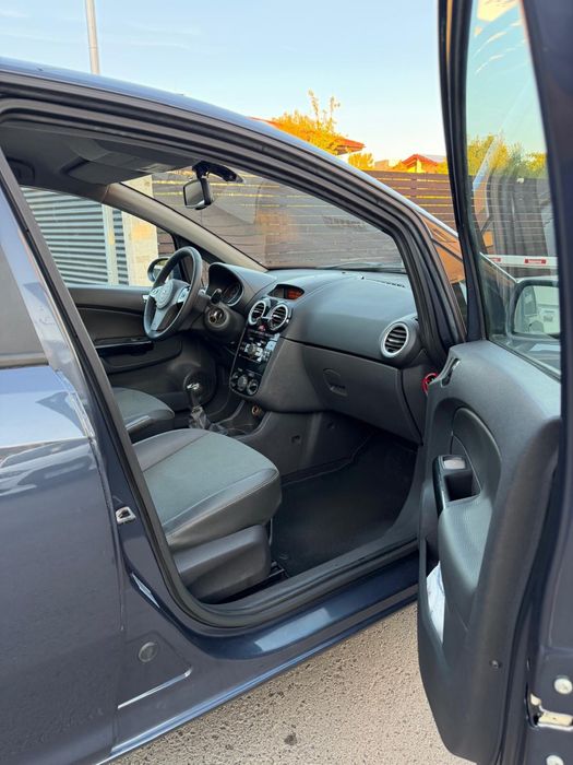 Opel Corsa 2009•Pack OPC• 1.4Benzina 240.000KM