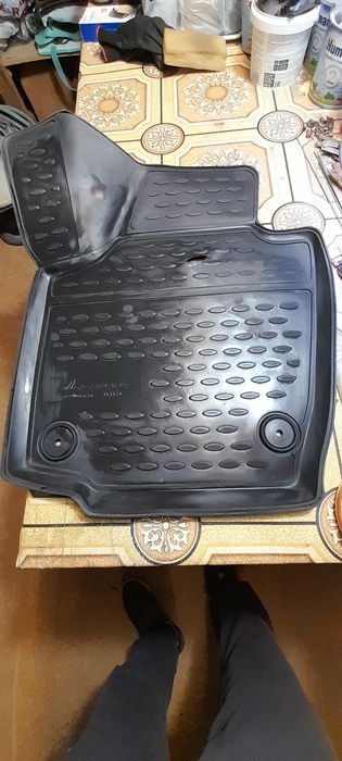 Продам полики оригинальные