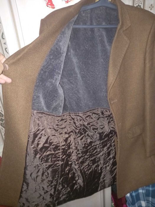 Здравствуйте! Продам теплое пальто.