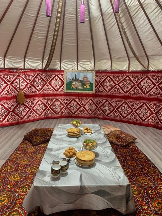 Продается юрта вместе с площадкой