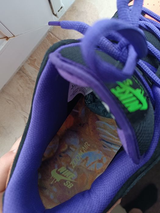Nike SB Dunk Low
Night of Mischief Halloween