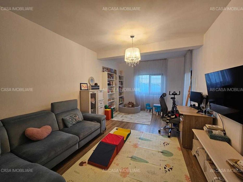 Duplex nou, P+E, 5 camere, 3 băi, perete dublu, Dumbrăvița, comision 0