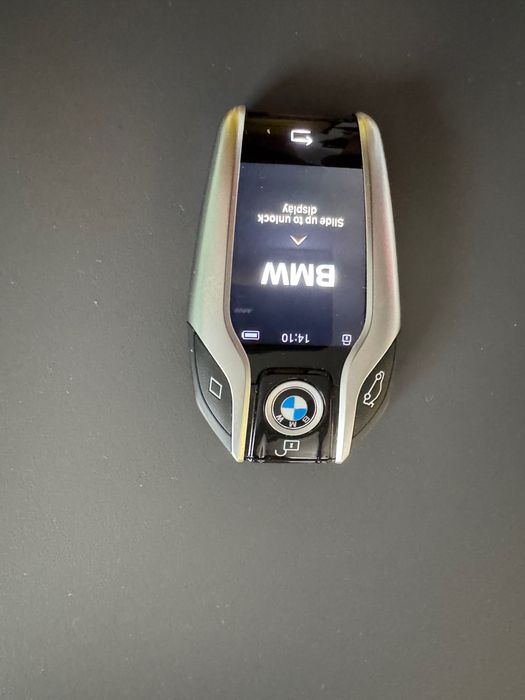 Нов Смарт Дисплей Ключ за BMW