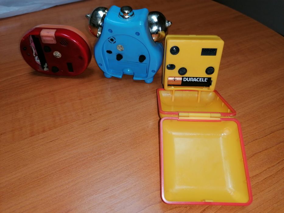 Лот работещи часовници обща цена 10 лева