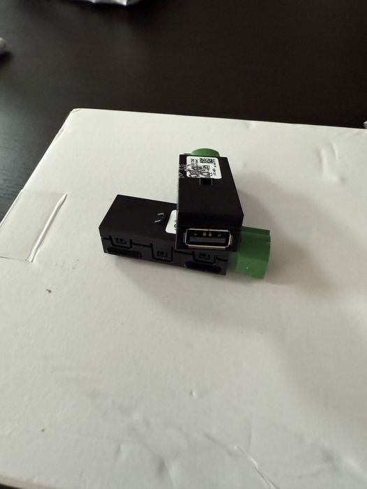 Mufa USB pentru conectare CarPlay mib2