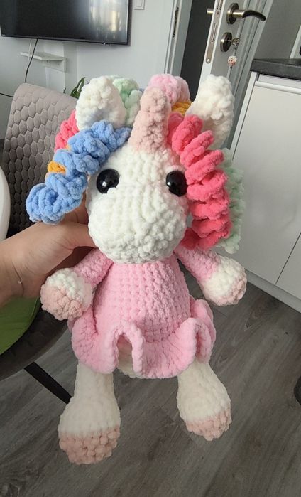 Ръчно изплетени играчки