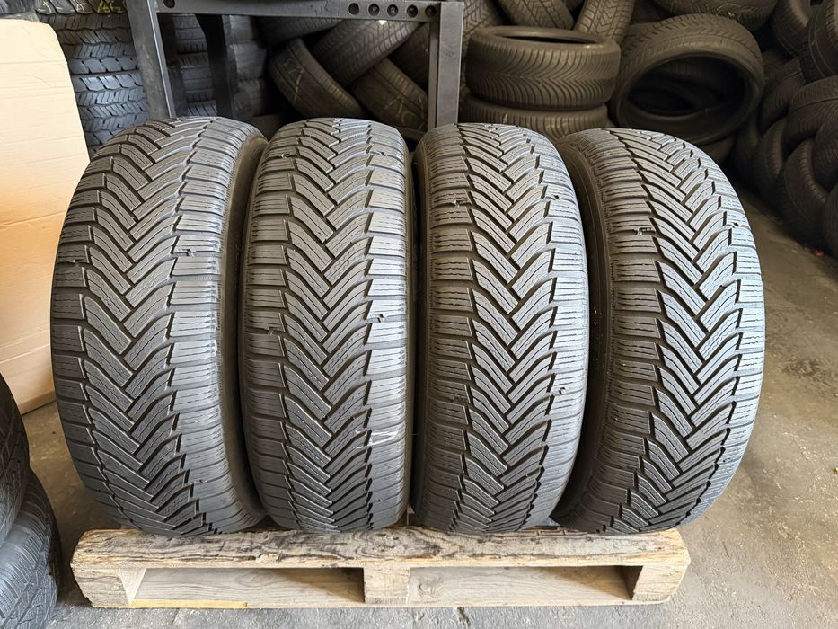 4 anvelope iarna 215/60/17 Michelin 6.5-6.8 mm!