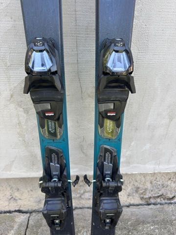 Ski Schiuri carve K2 Disruption 75 W 163cm
