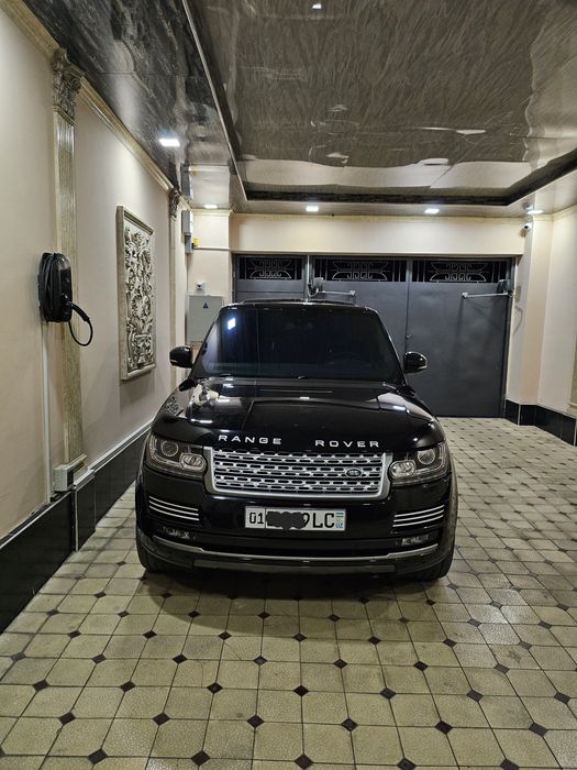 Range Rover Autobiography в идеальном состоянии