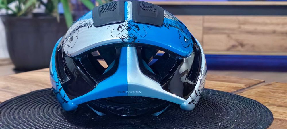 Gamecharger 2.0 helmet Redbull Moviestar casca ciclism