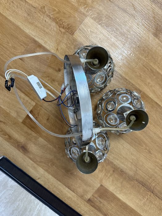 Продам люстру б/у 3000 тг