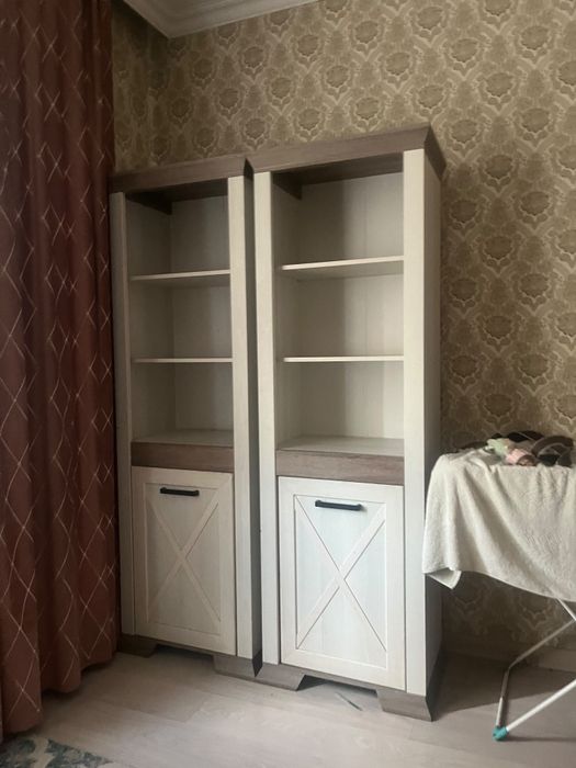 Шкаф для гостиной