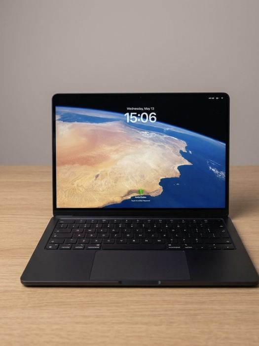MacBook Air M2 | Ca NOU | 25 Cicluri | Midnight | 13” | 8GB | 256GB