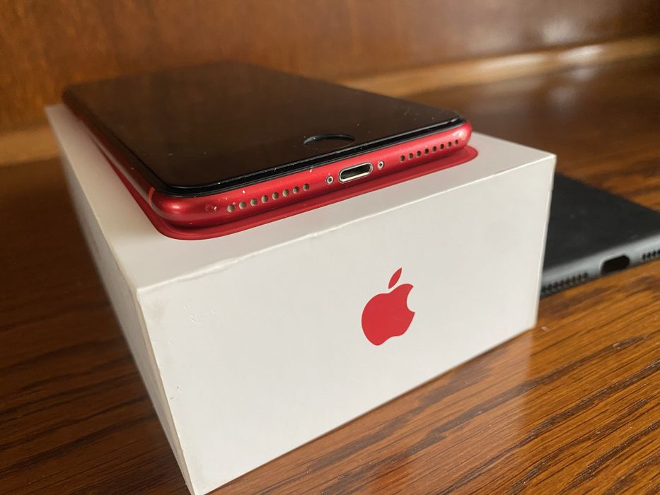 Iphone 8 plus 64 GB Батерия-89%