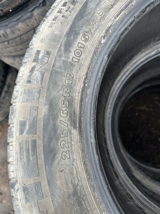 225/65/17 комплект летней резины