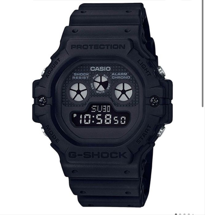Часы, кварцевые CASIO DW-5900BB-1DR пластик, полимер